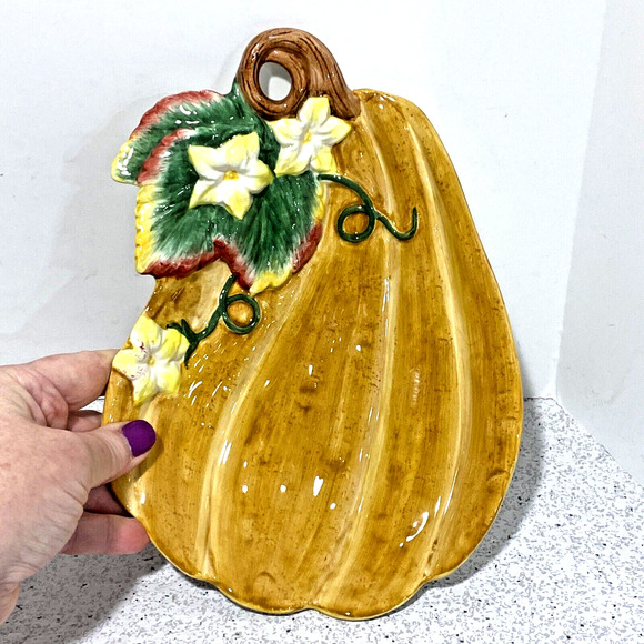 Fitz and Floyd Classics Pumpkin Gourd and Blossoms Porcelain Dish Wall Hanging - Picture 1 of 10